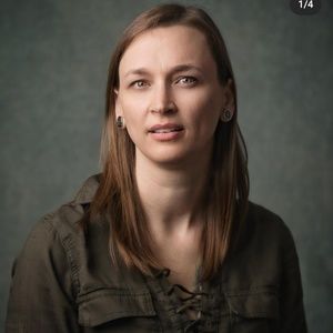 Meet your Posher, Mariel